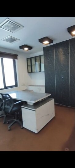 Office Space For Rent in Netaji Subhash Place