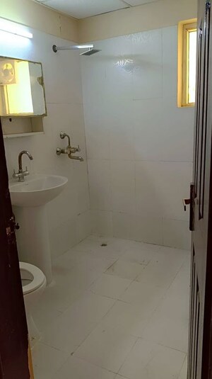 Bathroom in 2 BHK Apartment at Paramount Floraville, Sector 137 – for Rent