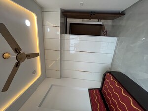 Furnished Amenities in 2 BHK Apartment at Riddhi Rajendra Nagar Swagat CHS, Borivali East – for Rent