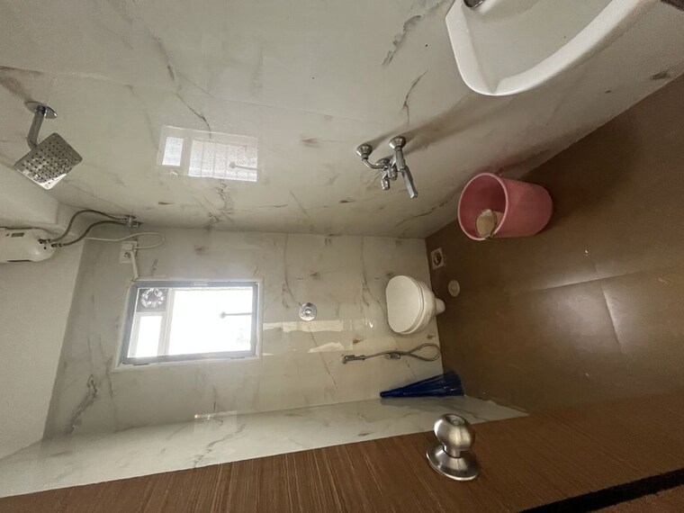 Bathroom, riddhi-rajendra-nagar-swagat-chs 2 Bedroom 680 Sq.Ft. Apartment In Borivali East Mumbai 10529412