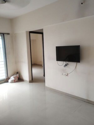 Room in 2 BHK Apartment at JVM Sarvam, Ghodbunder Road – for Rent