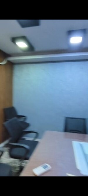 Room in  Office Space at Netaji Subhash Place – for Rent