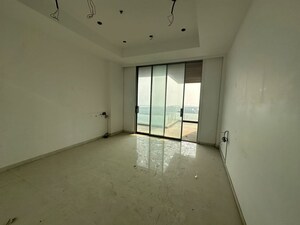 Room in 4 BHK Apartment at MJ 81 Aureate, Bandra West – for Sale