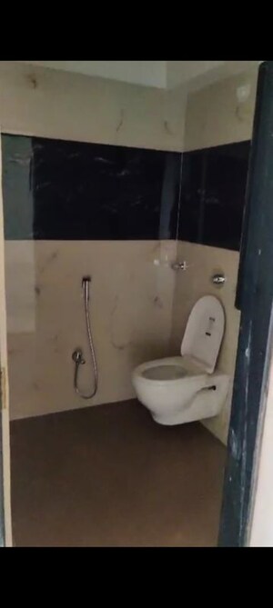 Bathroom in 3 BHK Apartment at Unnat Nagar – for Rent