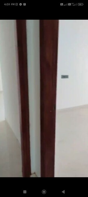 Furnished Amenities in 3 BHK Apartment at Unnat Nagar – for Rent