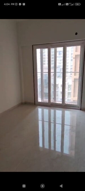 Room in 3 BHK Apartment at Unnat Nagar – for Rent