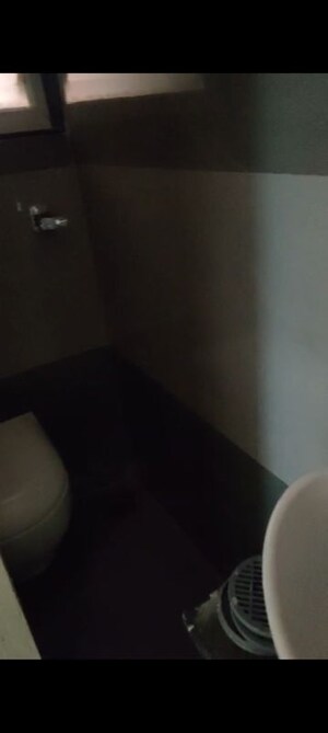 Living Room in 3 BHK Apartment at Unnat Nagar – for Rent