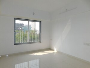 Room in 2 BHK Apartment at Omkar CHS Mulund, Mulund East – for Sale