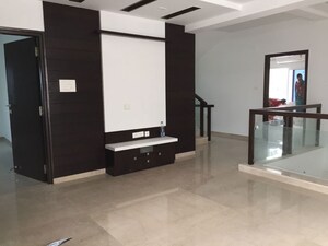 Room in  Villa at EIPL La Paloma Villas, Mokila – for Rent