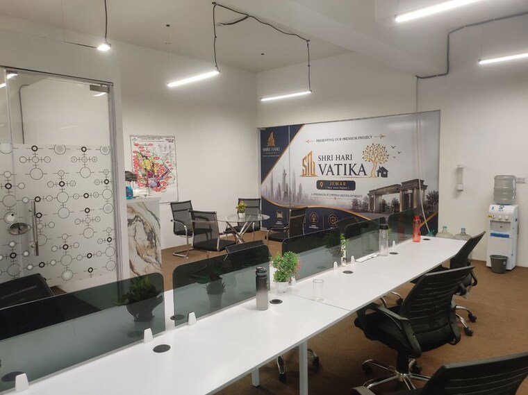 Team Area, sector 63 Commercial Office Space 1500 Sq.Ft. In Sector 63 Noida 10529479