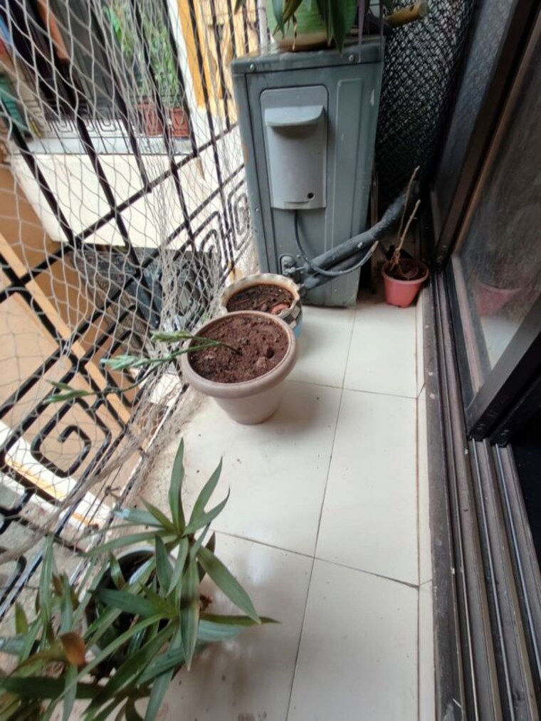 Balcony, akashganga-complex-kavesar 1 Bedroom 450 Sq.Ft. Apartment In Kavesar Thane 10529513