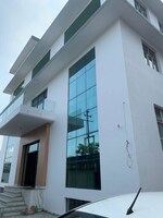 3000 Sq.Ft. Office Space in Sector 63