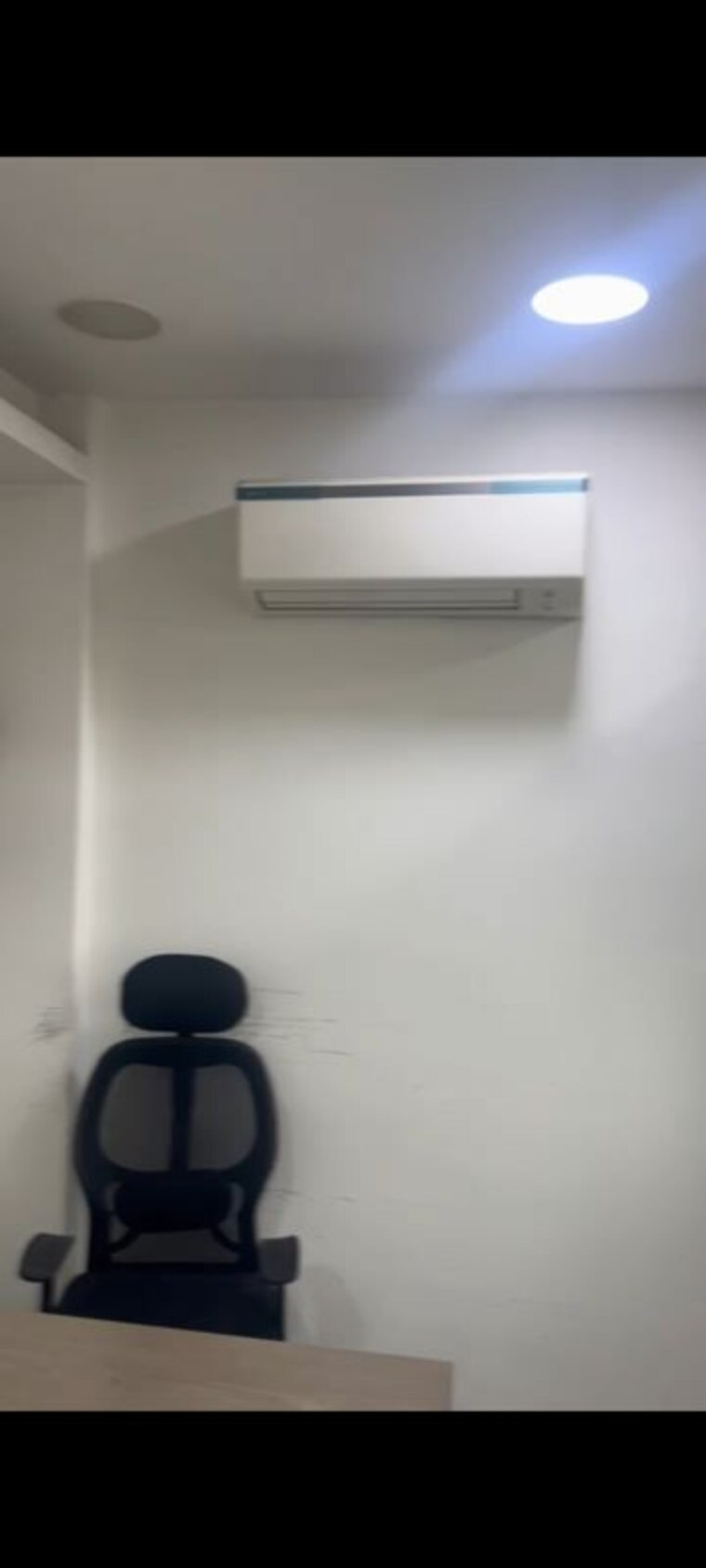 undefined, netaji subhash place Commercial Office Space 650 Sq.Ft. In Netaji Subhash Place Delhi 10529558