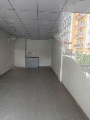 Kitchen in  Shop at Vipul Plaza Faridabad, Sector 81 – for Sale