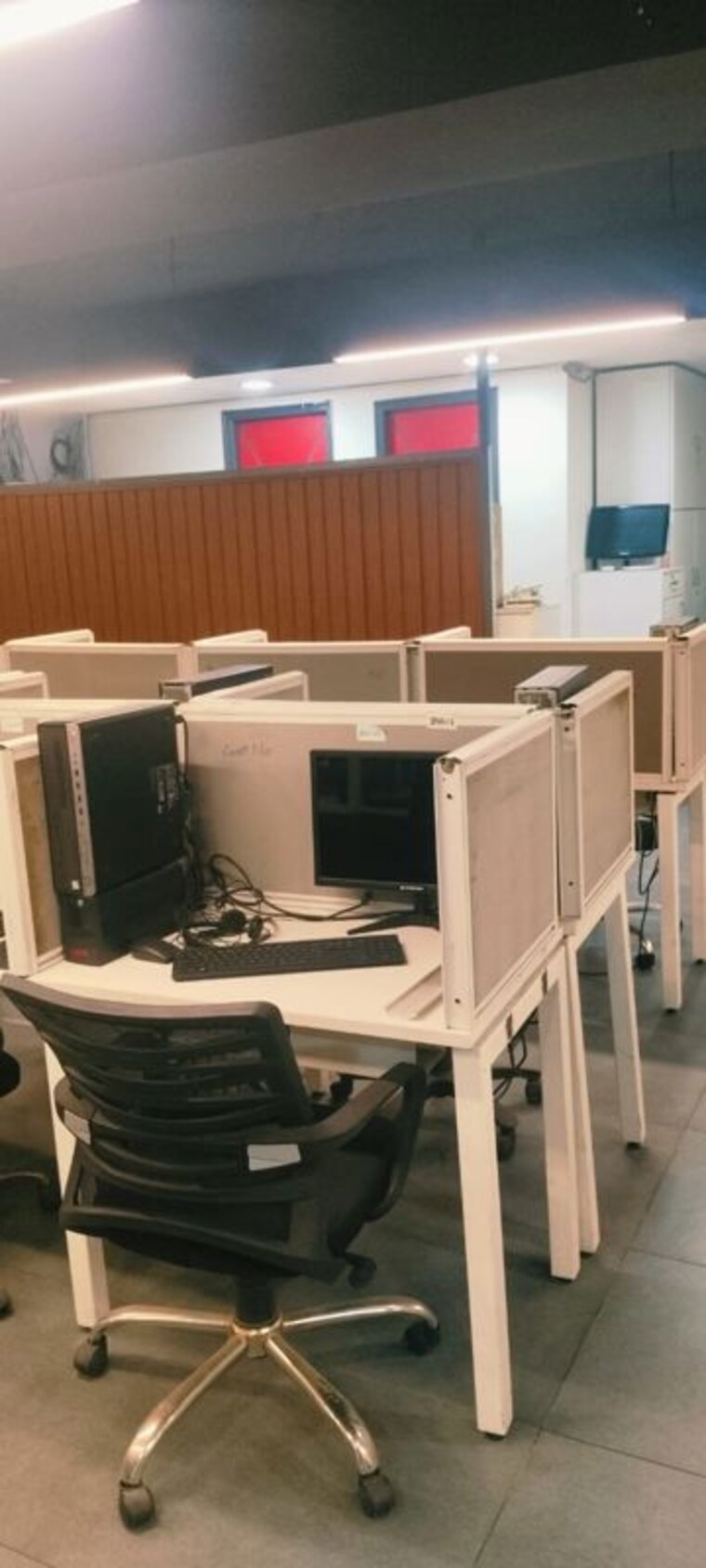 Team Area, kirti nagar Commercial Office Space 2000 Sq.Ft. In Kirti Nagar Delhi 10529579