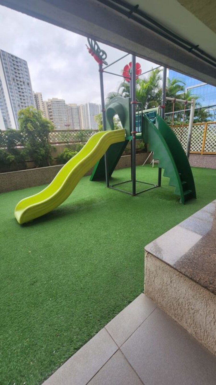 Balcony, lily-white 3 Bedroom 1170 Sq.Ft. Apartment In Jogeshwari East Mumbai 10529582