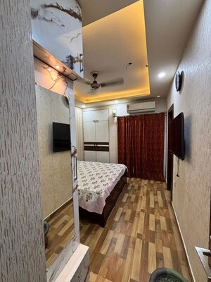Team Area in 2.5 BHK Apartment at Ajnara Le Garden, Sector 16b Greater Noida – for Rent