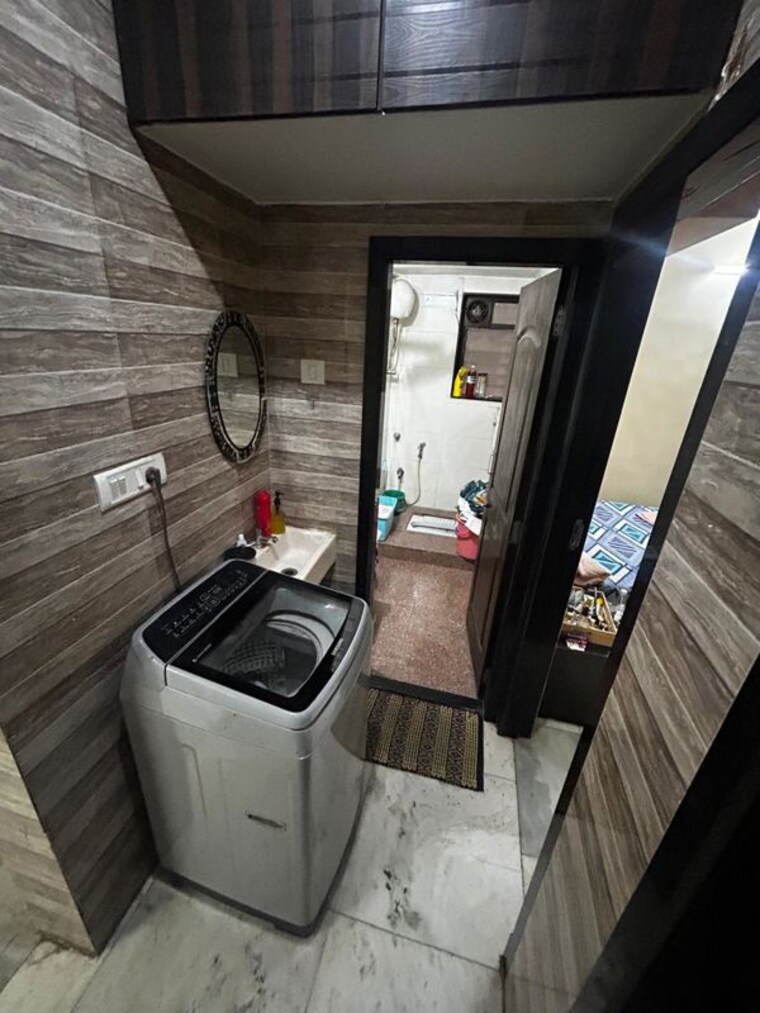 Attached Bathroom, sumer-castle 3 Bedroom 1501 Sq.Ft. Apartment In Uthalsar Thane 10529546