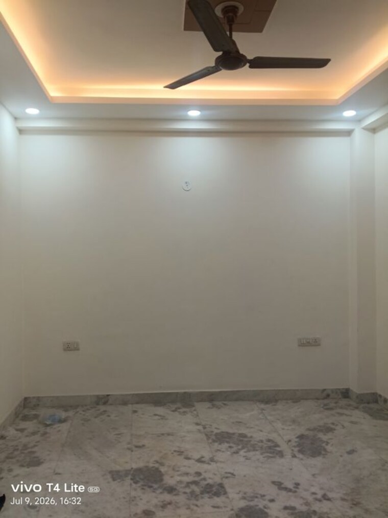 Room, panchsheel vihar 1 Bedroom 50 Sq.Yd. Builder Floor In Panchsheel Vihar Delhi 10529627