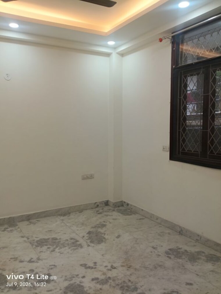 Room, panchsheel vihar 1 Bedroom 50 Sq.Yd. Builder Floor In Panchsheel Vihar Delhi 10529627