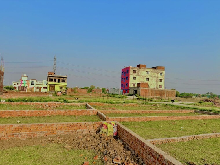 Garden, parao  890 Sq.Ft. Plot In Parao Varanasi 10529659
