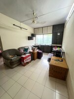 1 BHK + Prayer Room,Servant Room,Study Room,Basement,Store Room 666 Sq.Ft. Apartment in Sigma One
