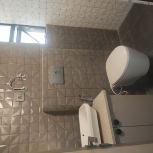 Bathroom in 3 BHK Apartment at Panchsheel Greens II, Sector 16 Greater Noida – for Sale