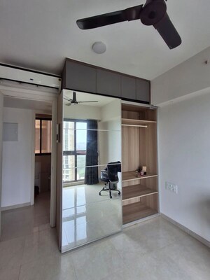 Room in 2 BHK Apartment at Runwal Bliss, Kanjurmarg East – for Rent