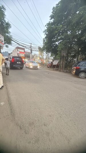 Parking in 2 BHK Independent House at Palam Vihar Residents Association, Palam Vihar – for Sale