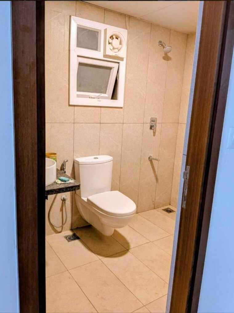 Bathroom, prestige-green-gables 3 Bedroom 1407 Sq.Ft. Apartment In Panathur Bangalore 10529754