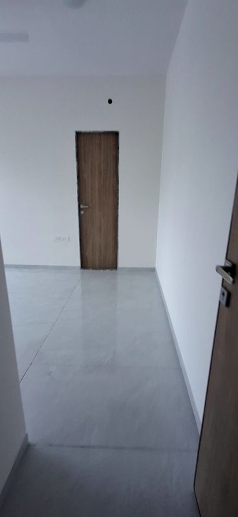 Room, bharat-arize 2.5 Bedroom 1000 Sq.Ft. Apartment In Goregaon West Mumbai 10529801