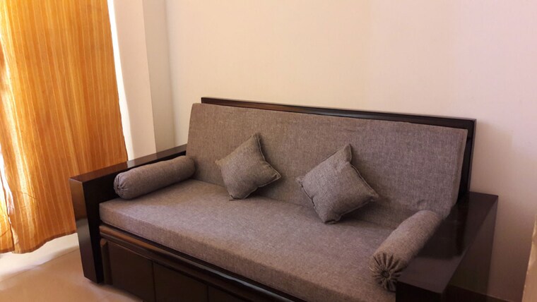 Living Room, express-zenith 2.5 Bedroom 1150 Sq.Ft. Apartment In Sector 77 Noida 10529819