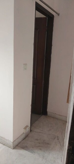 Building Lobby in 3 BHK Apartment at Emaar Gurgaon Greens, Sector 102 – for Rent