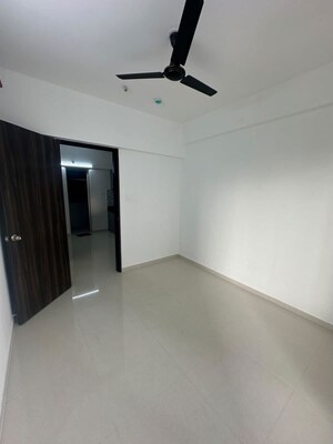 Room in 2 BHK Apartment at Goel Ganga Altus, Kharadi – for Rent