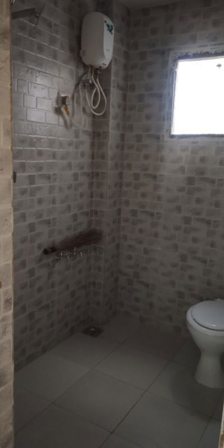 Bathroom, navrangpura 3 Bedroom 1950 Sq.Ft. Villa In Navrangpura Ahmedabad 10529847