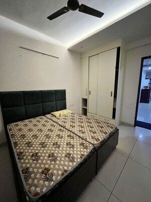 Bedroom in 3 BHK Apartment at Sunshine Enclave, Vip Road – for Rent