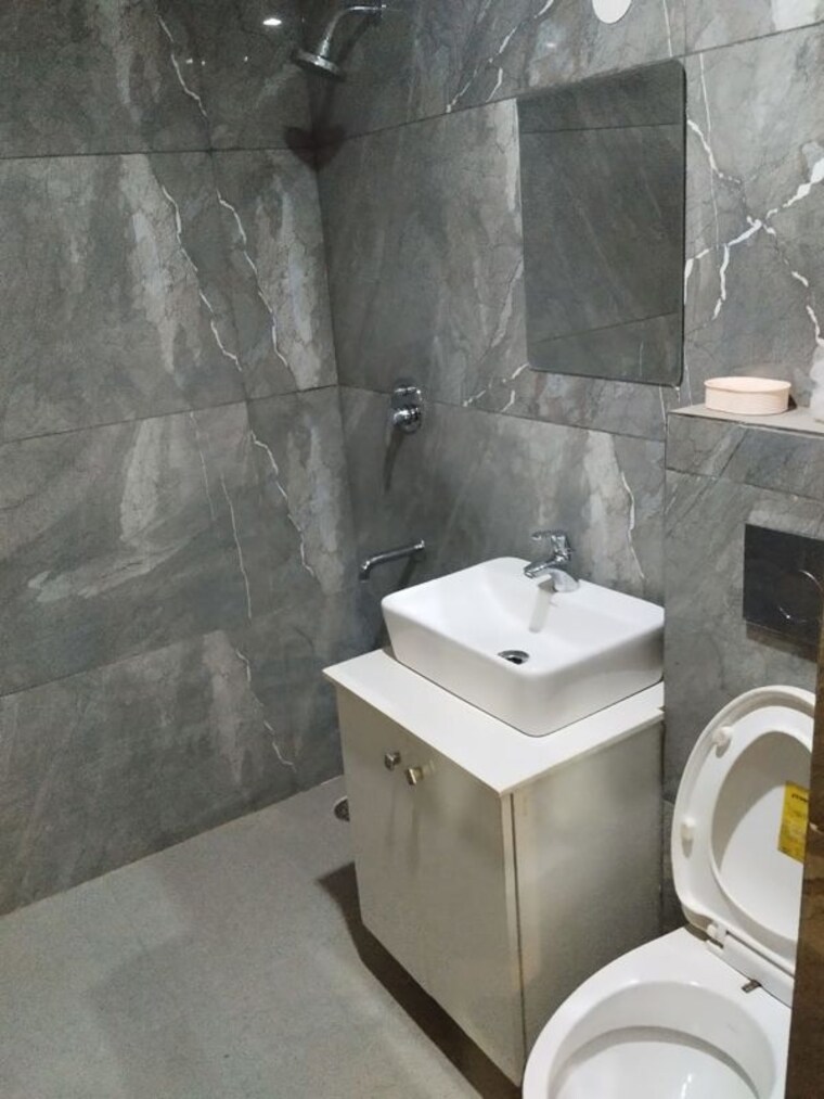 Team Area, sunshine-enclave 3 Bedroom 1650 Sq.Ft. Apartment In Vip Road Zirakpur 10529856