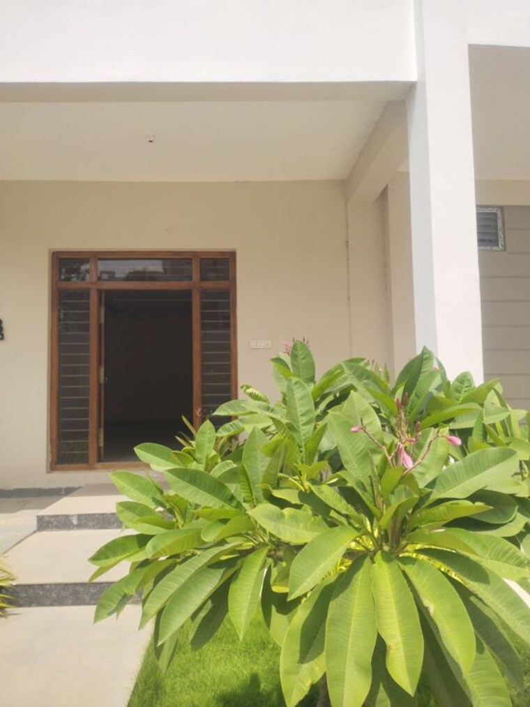 Garden, sri-mytri-aavasa 3 Bedroom 2498 Sq.Ft. Villa In Mokila Hyderabad 10529887