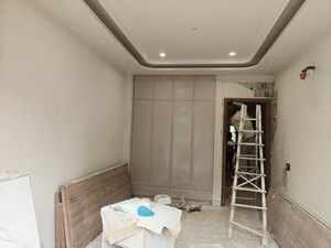 Room in 3 BHK Builder Floor at Ashok Vihar – for Sale