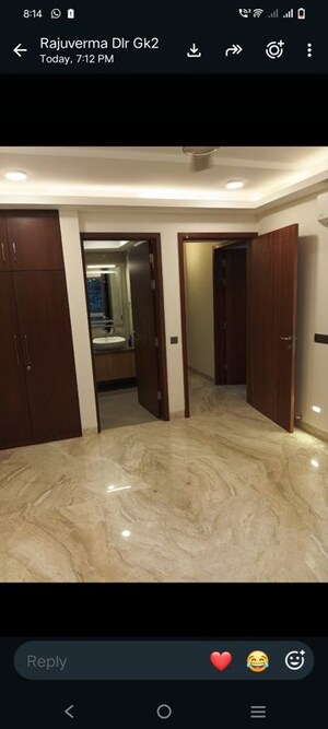 Room in 3 BHK Builder Floor at Greater Kailash ii – for Rent