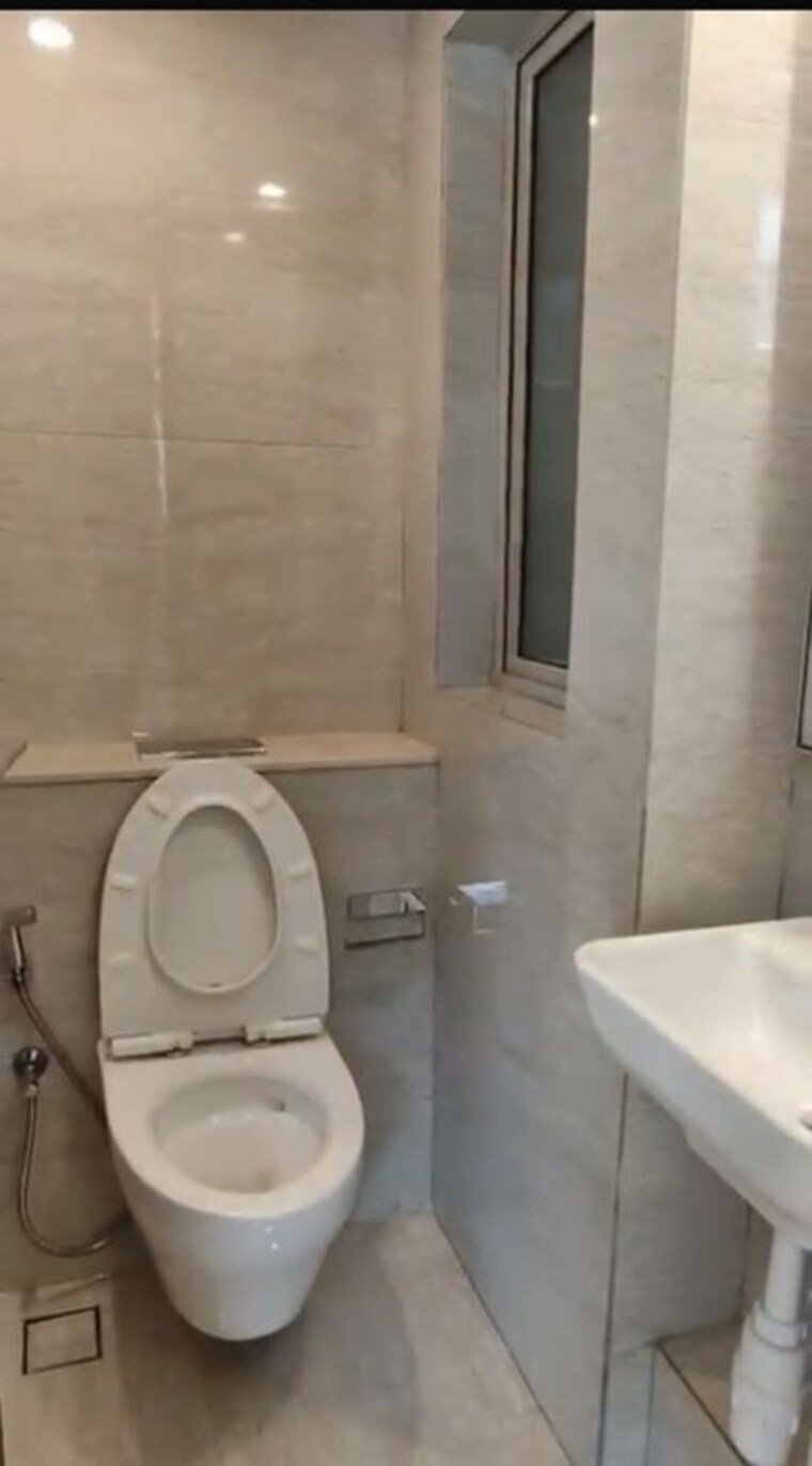 Bathroom, hiranandani-sorrento 1 Bedroom 380 Sq.Ft. Apartment In Powai Mumbai 10529965