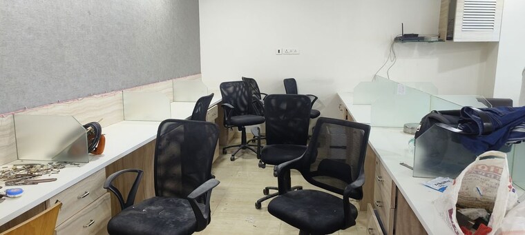 Team Area, omkar-the-summit-business-bay Commercial Office Space 1600 Sq.Ft. In Andheri East Mumbai 10530005