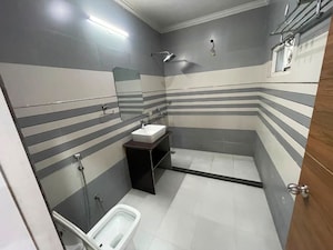 Washroom in 1.5 BHK Builder Floor at Sector 109 – for Rent