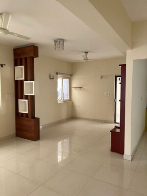 2 BHK Apartment For Rent in Atco Sapphire, Sarjapur Road