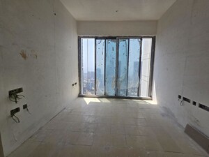 Room in 3 BHK Apartment at Rustomjee Crown, Prabhadevi – for Sale