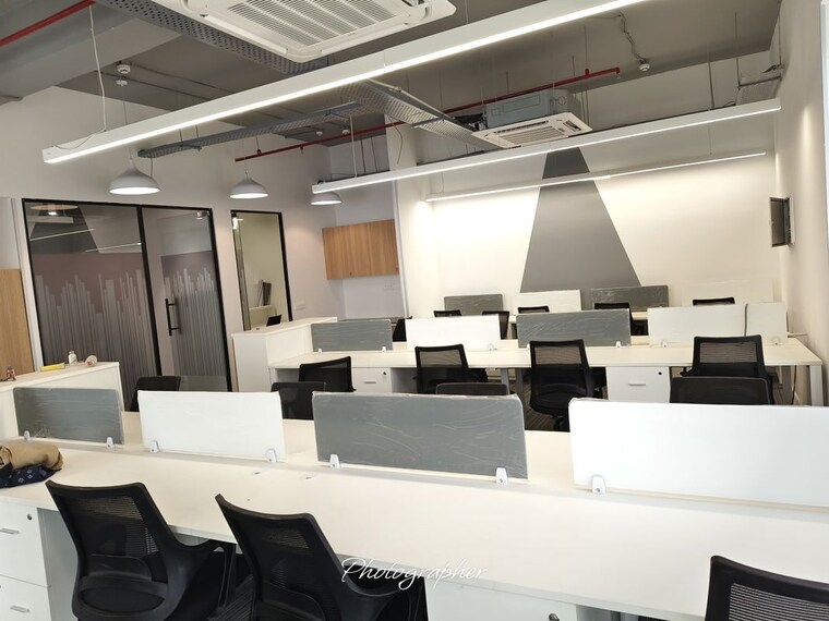 Team Area, sector 63 Commercial Office Space 3000 Sq.Ft. In Sector 63 Noida 10530116