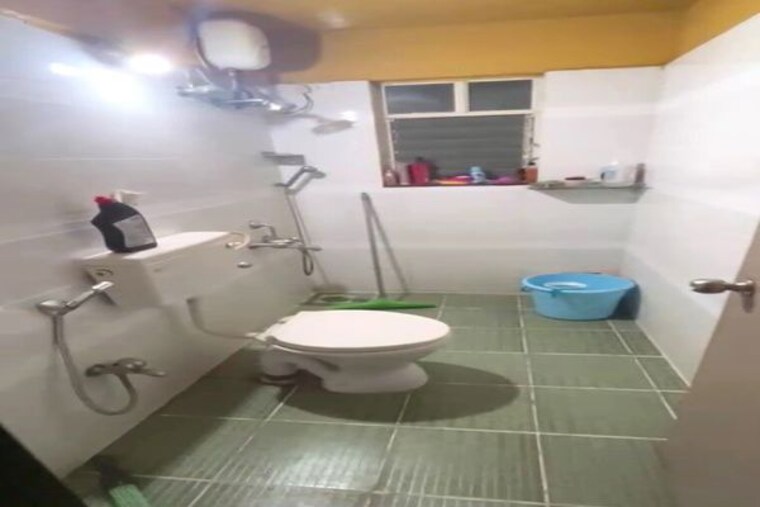 Bathroom, jay-ganesh-apartment 2 Bedroom 850 Sq.Ft. Apartment In Kharadi Pune 10525371