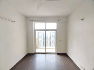 2 BHK Apartment For Rent in Mahagun Mywoods, Sector 16c Greater Noida