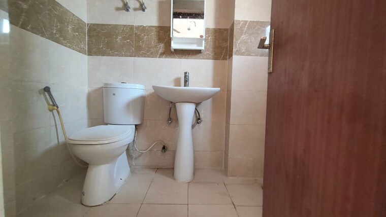 Bathroom, supertech-ecociti 2 Bedroom 890 Sq.Ft. Apartment In Sector 137 Noida 10530202