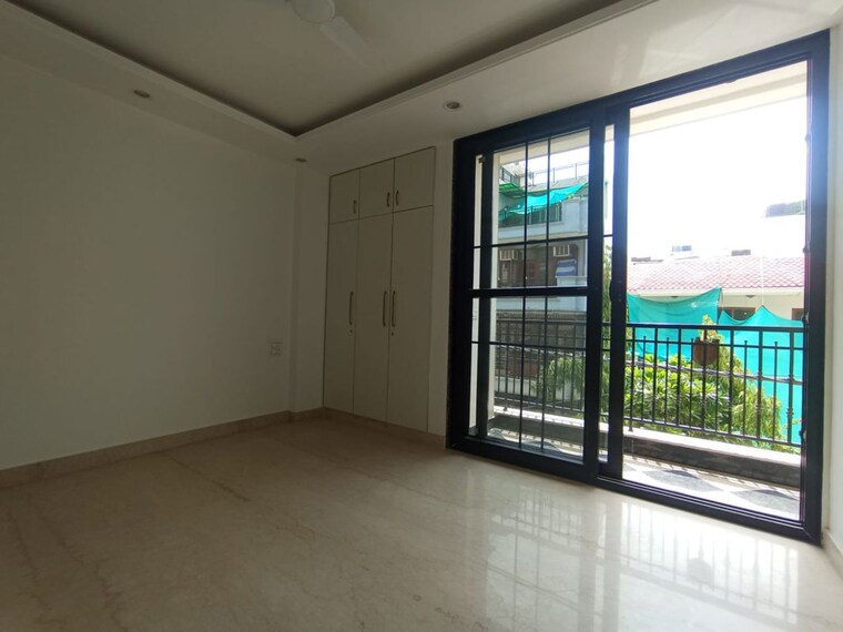 Room, east of kailash 3 Bedroom 1125 Sq.Ft. Builder Floor In East Of Kailash Delhi 10530217